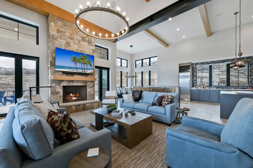 Park City, Utah, luxury living room area with vaulted painted ceilings, walls, and beams, created by Christopher Painting, Utah, and Park City's premier painting, interior, and exterior fine-finishes artisan. Services include Painting, Wall Coverings, Plaster, Stain, and more.